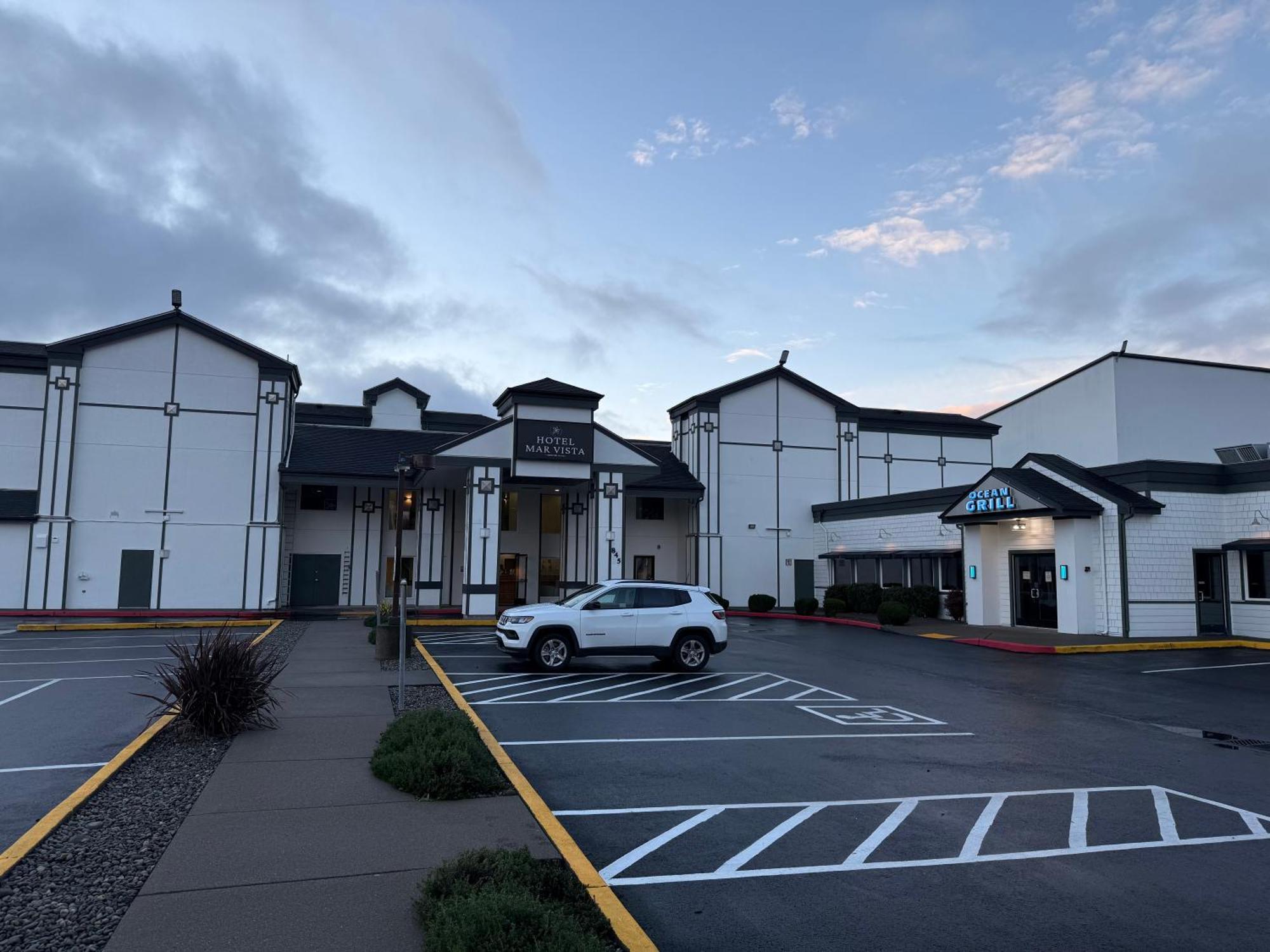 Hotel Mar Vista Ocean Shores Exteriör bild